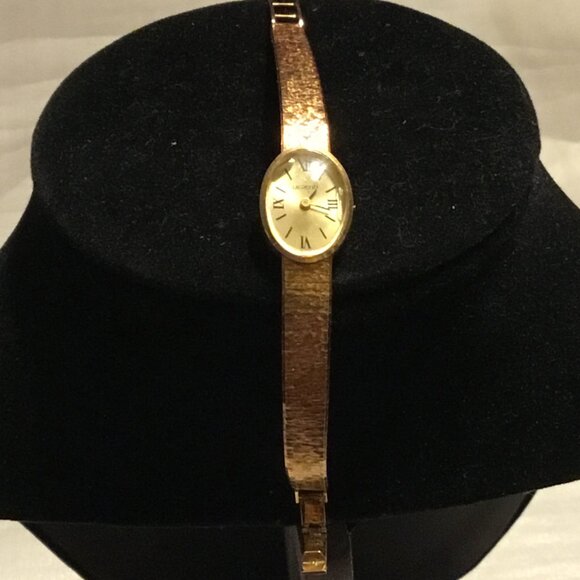 Gorgeous & vintage Verano 14k gold ladies' Italian wristwatch with 14K gold band - Picture 12 of 16